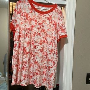 LulaRoe shirt